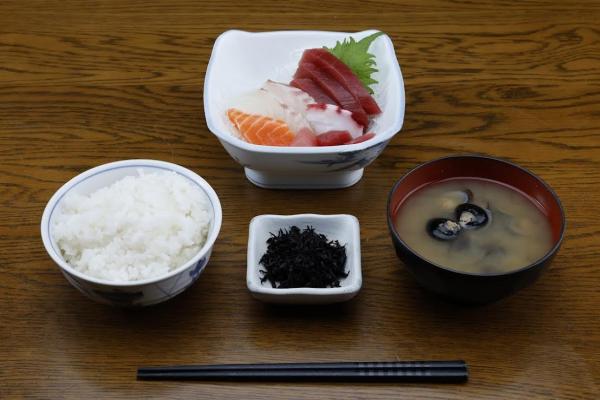 刺身盛り合わせ定食