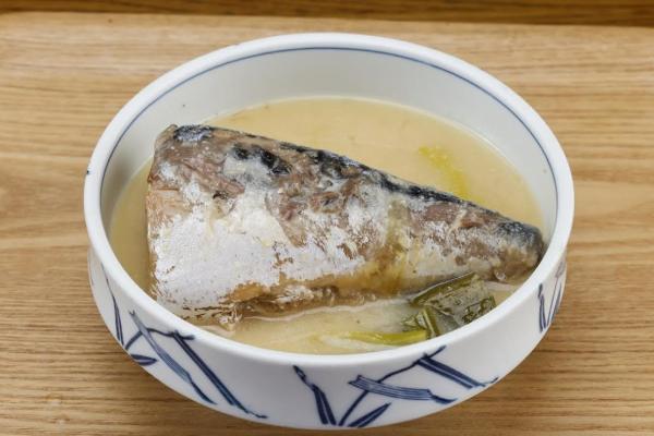 さばみそ煮（シモ）定食
